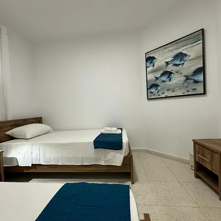 Paradise Gardens Crown-jewel, 2b, Pools, Gardens Apartman *