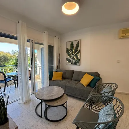 Paradise Gardens Crown-jewel, 2b, Pools, Gardens * פאפוס