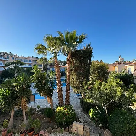 Paradise Gardens Crown-jewel, 2b, Pools, Gardens * פאפוס