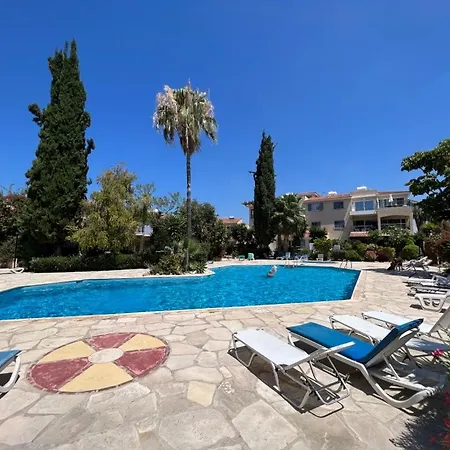 Paradise Gardens Crown-jewel, 2b, Pools, Gardens Διαμέρισμα *