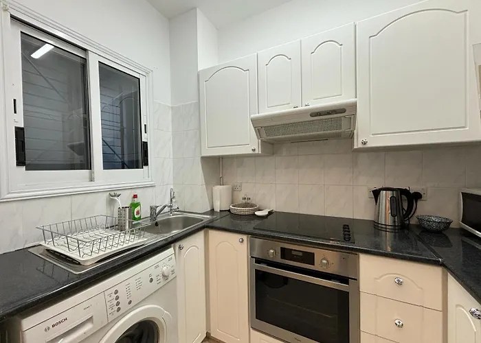 Paradise Gardens Crown-jewel, 2b, Pools, Gardens *