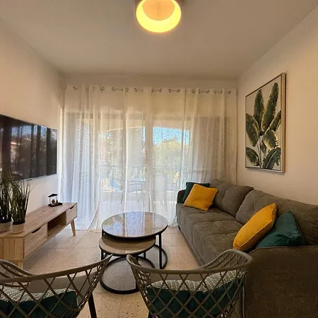 Apartment Paradise Gardens Crown-jewel, 2b, Pools, Gardens Paphos